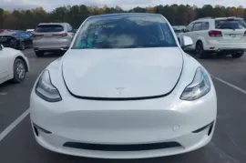 Tesla, Model Y