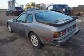 Porsche, 944