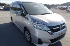 Nissan, Serena