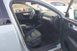 Volvo, XC Series, XC40 T5 Momentum