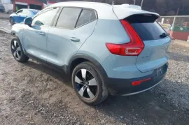 Volvo, XC Series, XC40 T5 Momentum