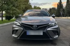 Toyota, Camry