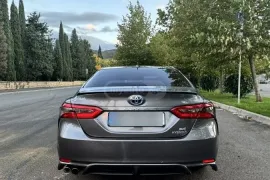 Toyota, Camry