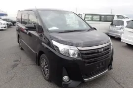 Toyota, Noah