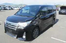 Toyota, Noah
