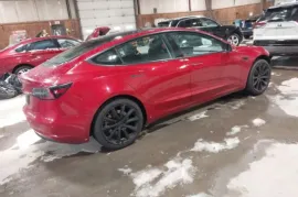 Tesla, Model 3