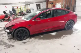 Tesla, Model 3