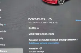 Tesla, Model 3