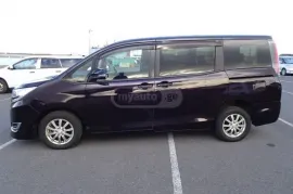 Toyota, Noah