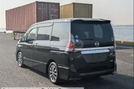 Nissan, Serena