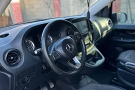 Mercedes-Benz, Metris