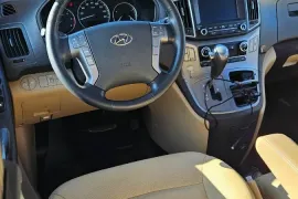 Hyundai, Grand Starex