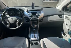 Hyundai, Elantra