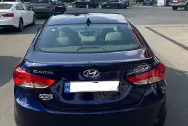Hyundai, Elantra
