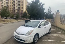 Toyota, Prius
