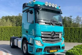 Mercedes-Benz , Actros