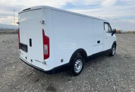 Cenntro, Logistar 260