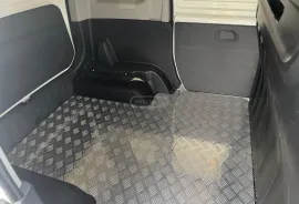 Cenntro, Logistar 210