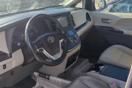 Toyota, Sienna