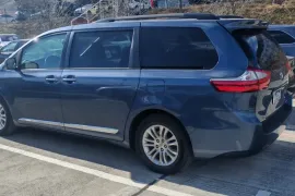 Toyota, Sienna