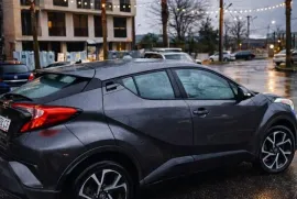 Toyota, C-HR