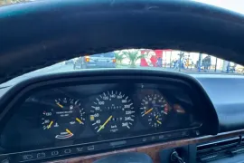 Mercedes-Benz, W126 (500SEL, 500SEC, 560SEL, 560SEC)