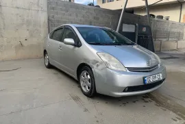 Toyota, Prius