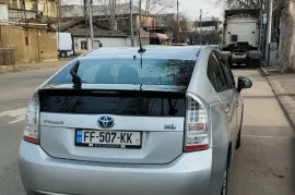 Toyota, Prius