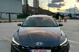 Hyundai, Elantra