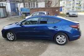 Hyundai, Elantra