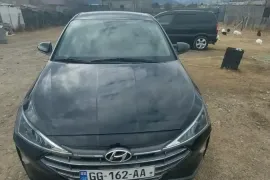 Hyundai, Elantra