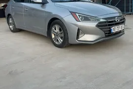 Hyundai, Elantra