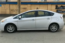 Toyota, Prius