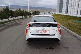 Toyota, Prius