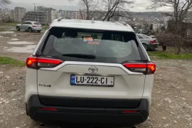 Toyota, RAV4