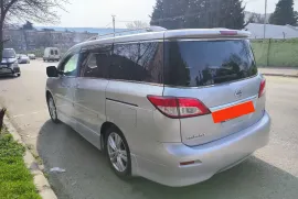 Nissan, Quest