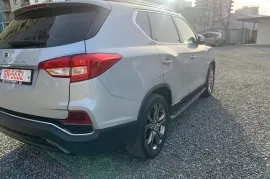 Ssangyong, REXTON