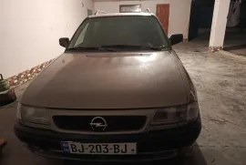 Opel, Astra