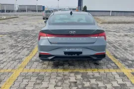 Hyundai, Elantra