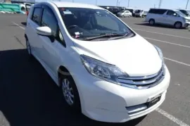 Nissan, Note