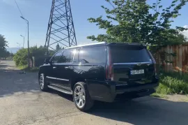 Cadillac, Escalade ESV