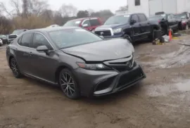 Toyota, Camry