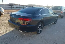 Volkswagen, Passat