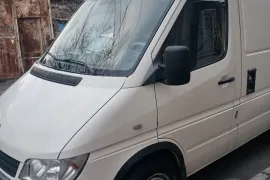 Mercedes-Benz, Sprinter