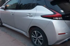 Nissan, Leaf