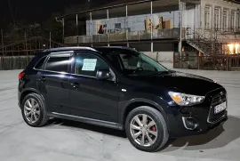 Mitsubishi, Outlander