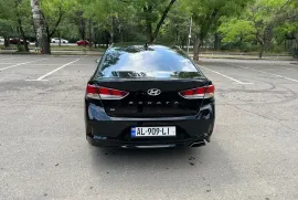 Hyundai, Sonata