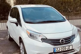 Nissan, Versa