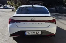 Hyundai, Elantra