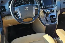 Hyundai, Grand Starex